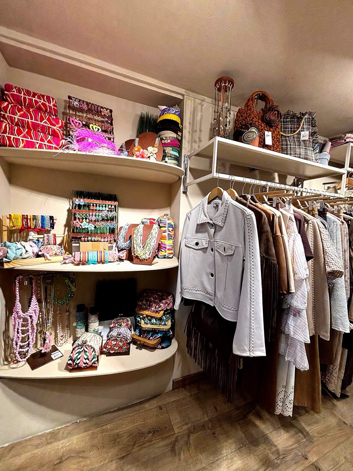 Accessori e bijoux nella boutique Brique